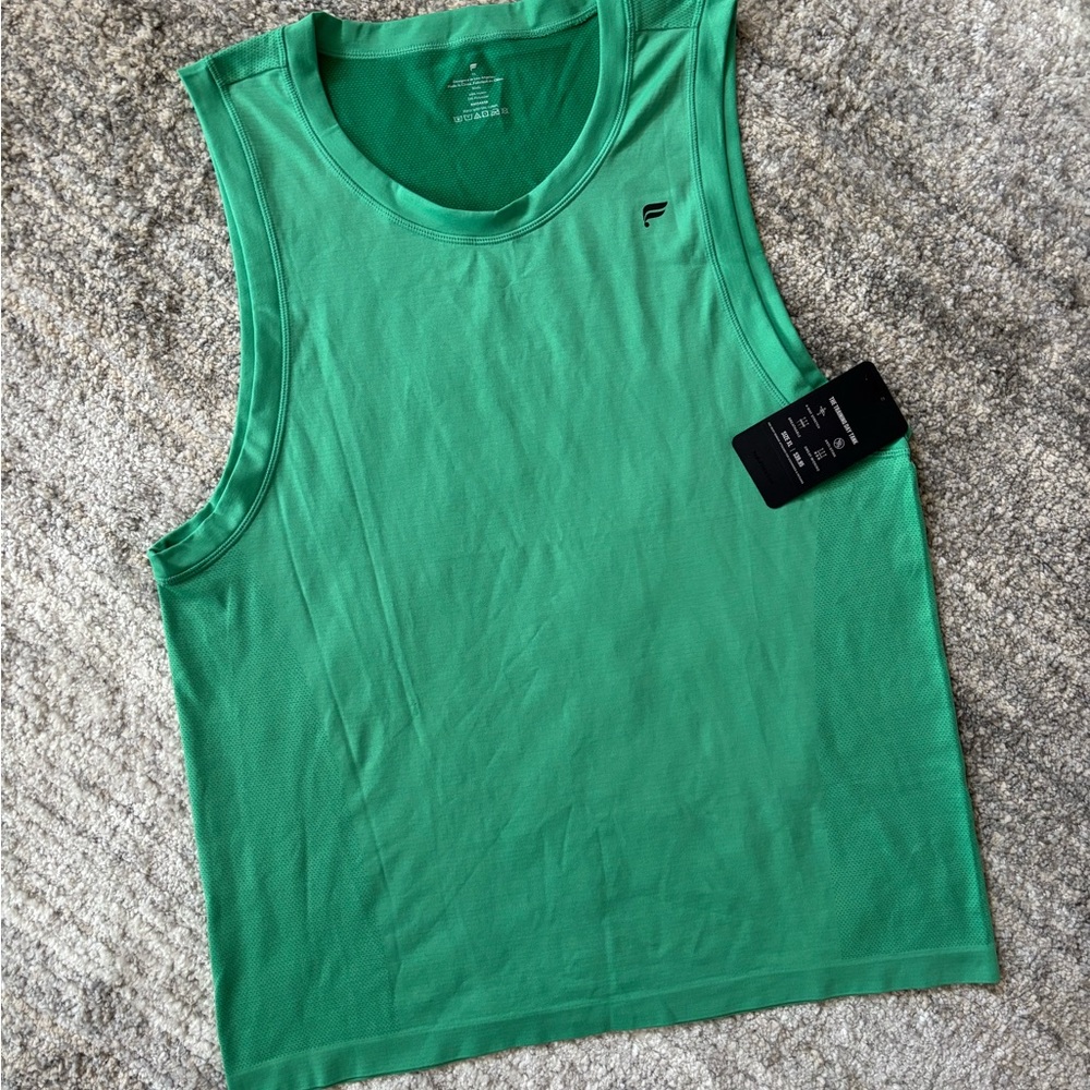 Green Sleeveless Athletic Top